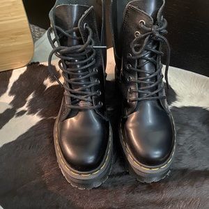 Dr Martens Jadon boot
